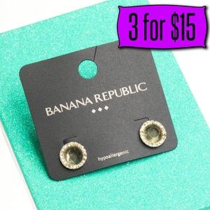 💎💰 Banana Republic Gold Gem Sparkling Earrings